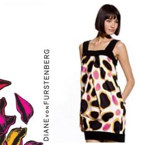 Diane Von Furstenberg Black and Cream Sheath Dress
